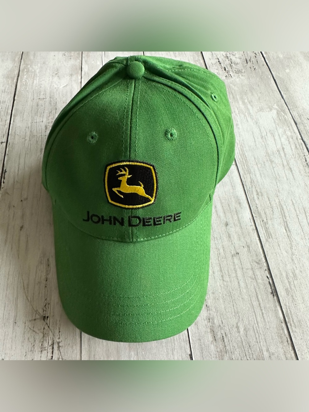 PREOWNED JOHN DEERE GREEN BASEBALL HAT ADJUSTABLE SIZE UNISEX